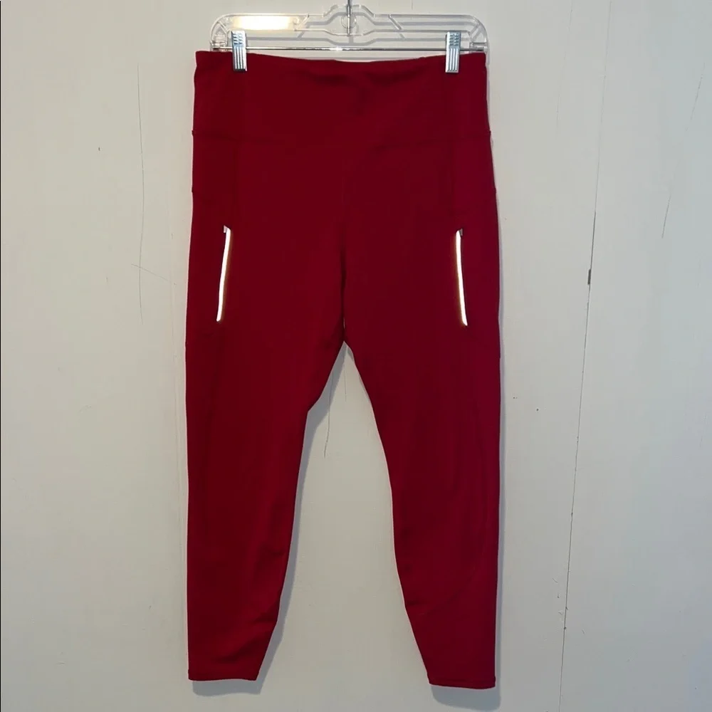 Athleta Women’s Rainer Tight Red Leggings with Zipper Pockets 071426